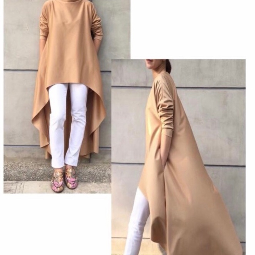 Neoprene high-low top NWOT size small-medium